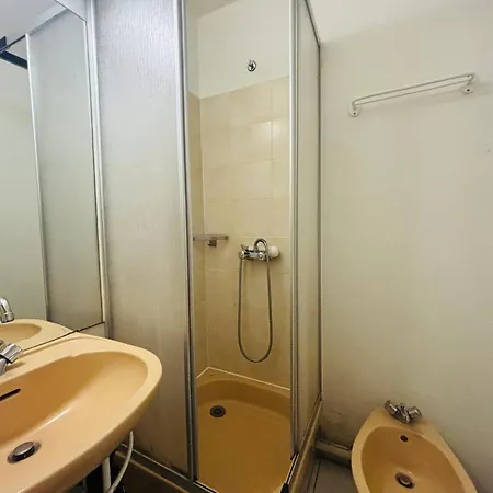 : T2 Avec Loggia, Piscine Et Parking Prive - Fr-1-309-499 * 아르젤레쉬르메르